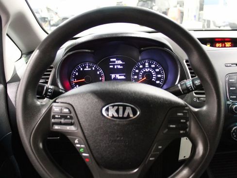 Used 2016 Kia Forte LX w/ LX Popular Package FWD image 12