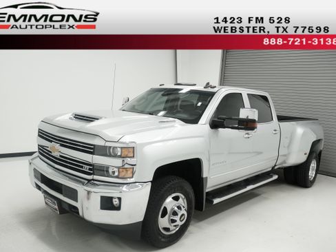 Used 2017 Chevrolet Silverado 3500 LTZ w/ Duramax Plus Package AWD/4WD image 1