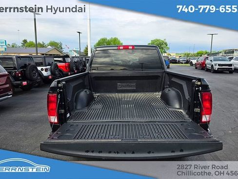 Used 2024 RAM 1500 Classic SLT AWD/4WD image 18