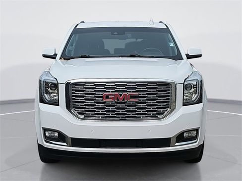 Used 2020 GMC Yukon Denali image 8