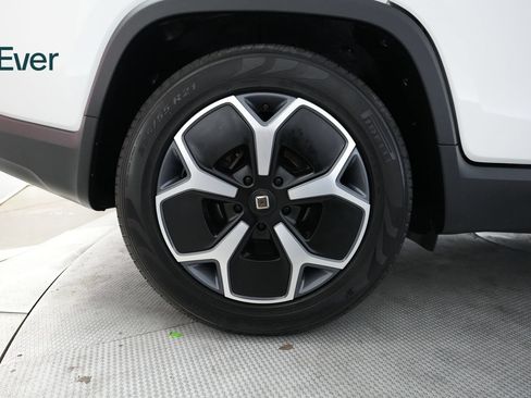 Used 2023 Rivian R1T Adventure AWD/4WD image 22