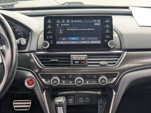 Used 2022 Honda Accord Sport image 17