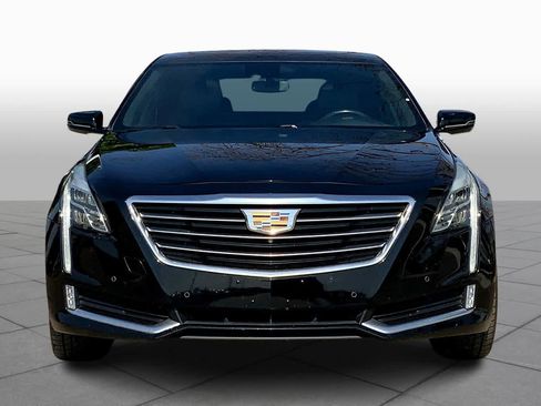 Used 2017 Cadillac CT6 Luxury image 3