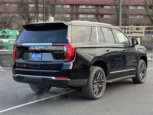 New 2026 GMC Yukon Elevation image 2