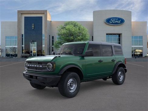 New 2025 Ford Bronco 4-Door image 1