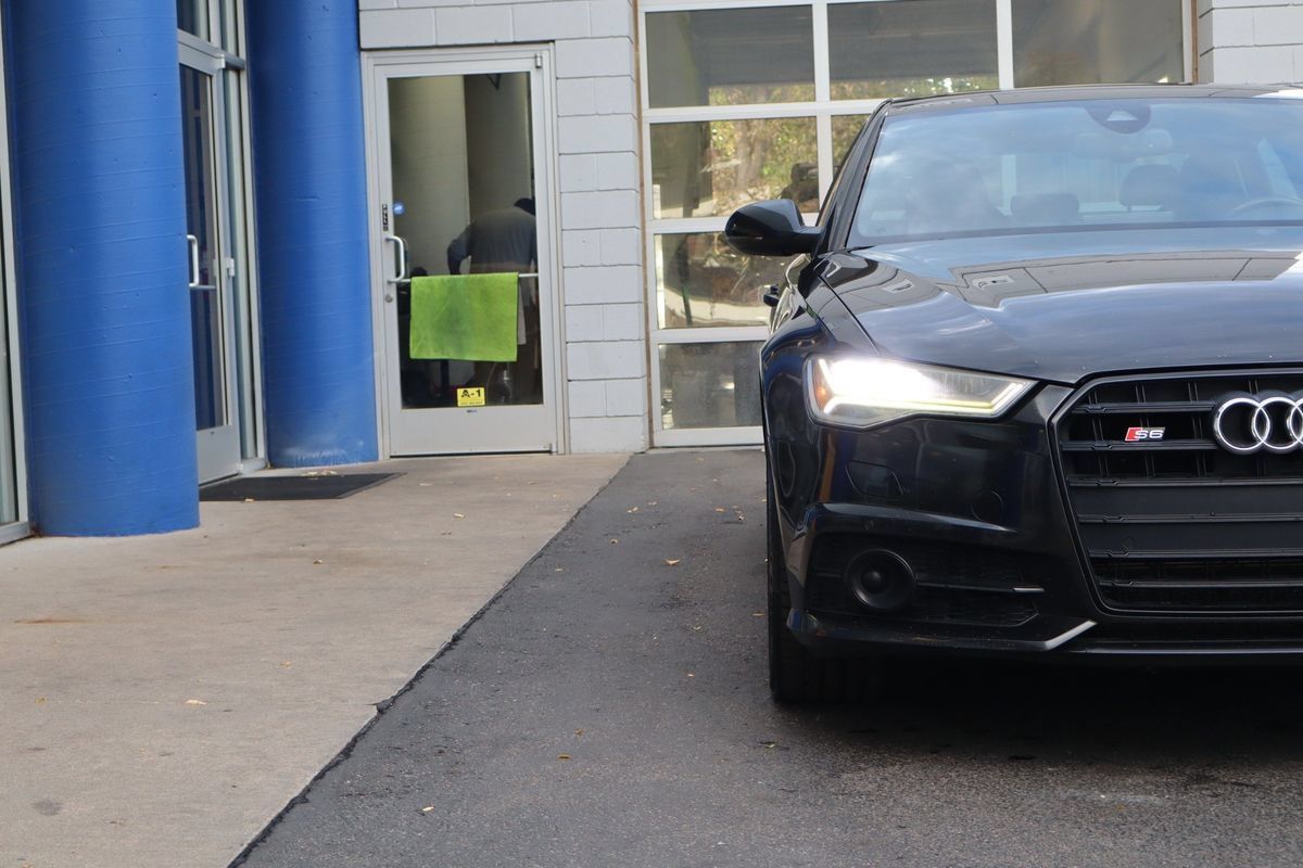 Used 2018 Audi S6 Premium Plus w/ S Sport Package AWD/4WD image 36