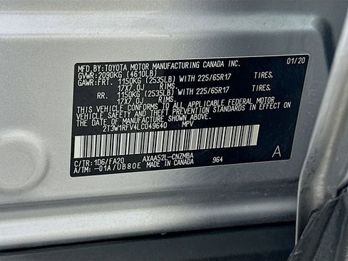 Certified 2020 Toyota RAV4 XLE image 31