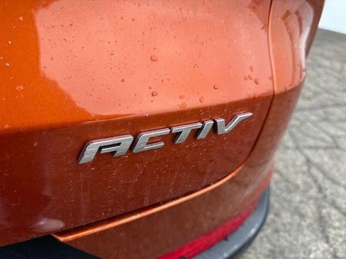 Used 2023 Chevrolet TrailBlazer ACTIV w/ Convenience Package image 16