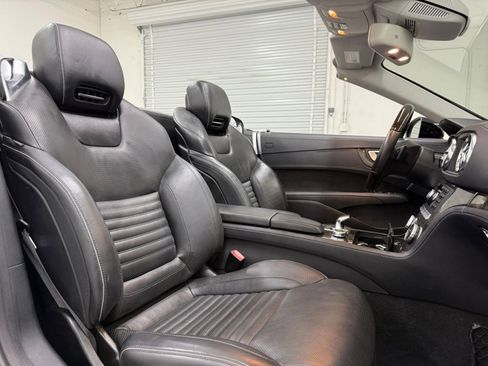 Used 2014 Mercedes-Benz SL 550 image 42