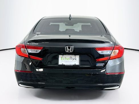 Used 2020 Honda Accord Touring image 7