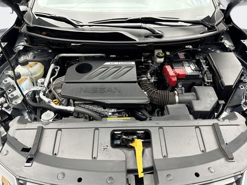 Used 2023 Nissan Rogue S AWD/4WD image 26
