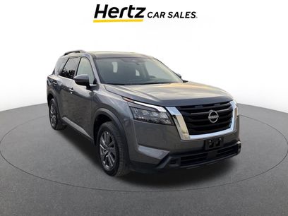 Used 2025 Nissan Pathfinder SV
