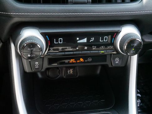 Certified 2025 Toyota RAV4 XLE AWD/4WD image 23