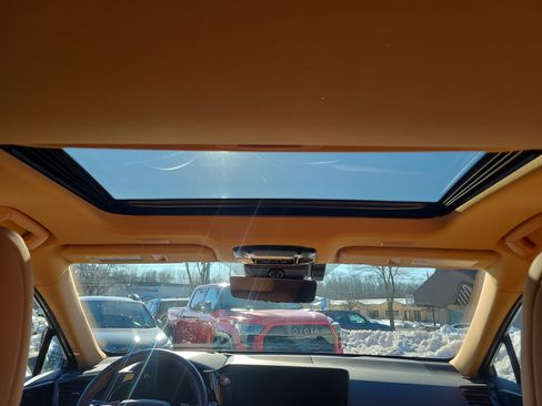 Used 2024 Lexus NX 350h AWD image 20