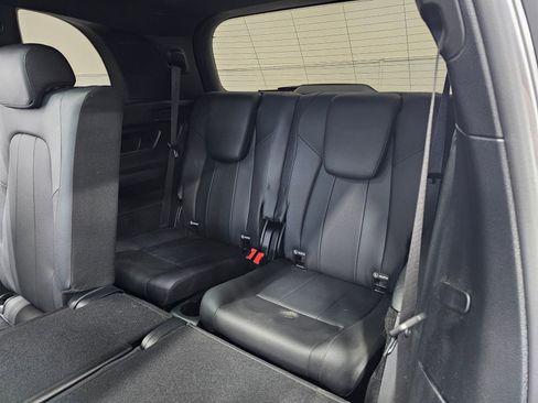 Certified 2023 Mercedes-Benz GLB 250 image 16