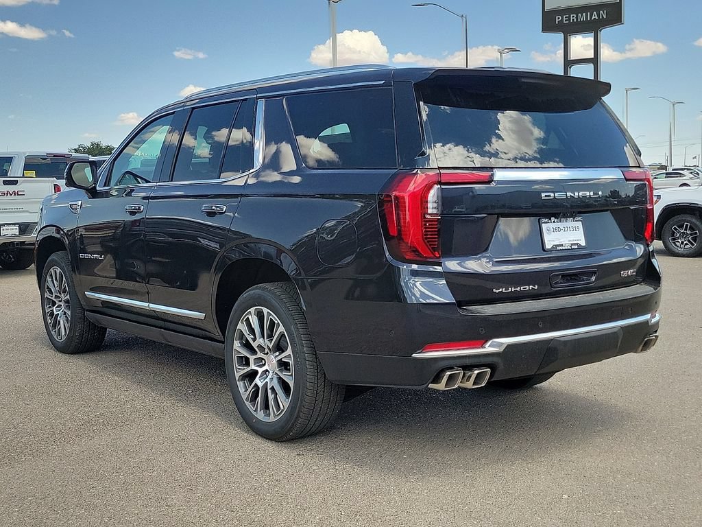 New 2026 GMC Yukon Denali w/ Denali Reserve Package AWD/4WD image 8