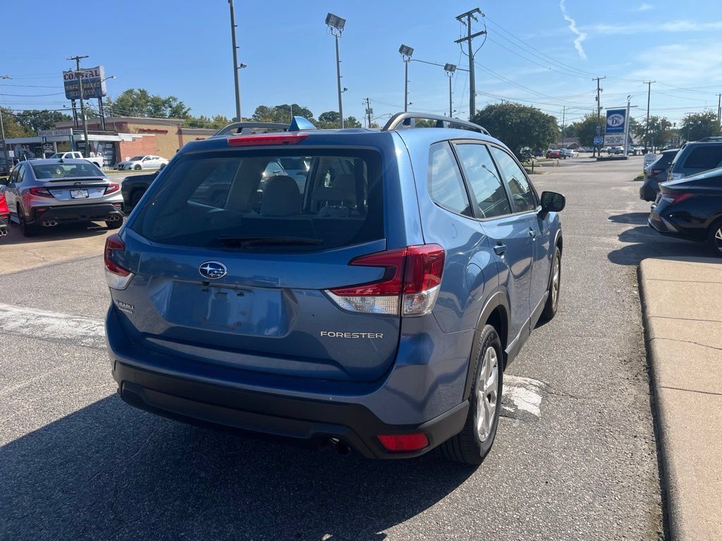 Used 2023 Subaru Forester AWD/4WD image 4