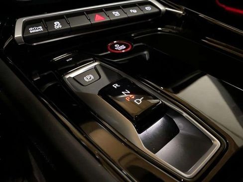 Used 2023 Audi RS e-tron GT w/ Carbon Performance Package image 60