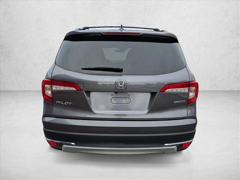 Used 2020 Honda Pilot Touring image 7