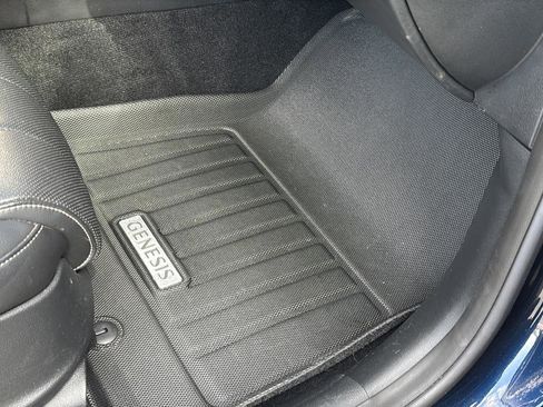 Used 2022 Genesis GV80 2.5T w/ Advanced Package 03 RWD image 40