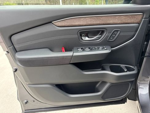 New 2026 Honda Pilot Elite image 12
