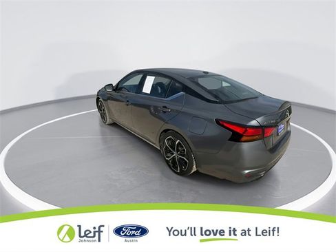 Used 2024 Nissan Altima 2.5 SR image 8