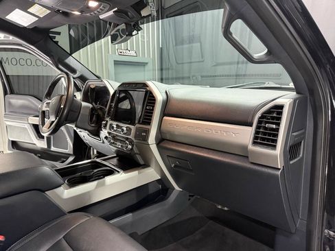Used 2022 Ford F350 Lariat w/ Lariat Ultimate Package AWD/4WD image 29