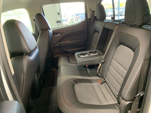 Used 2022 GMC Canyon AT4 w/ Trailering Package AWD/4WD image 18