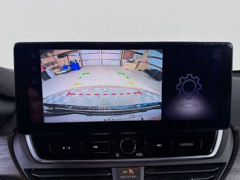 Certified 2023 Nissan Altima 2.5 SV w/ SV Premium Package image 11