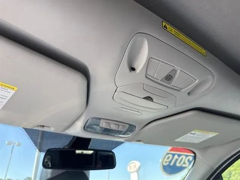 Used 2019 Ford Transit Connect XLT w/ Driver-Assist Package FWD image 12