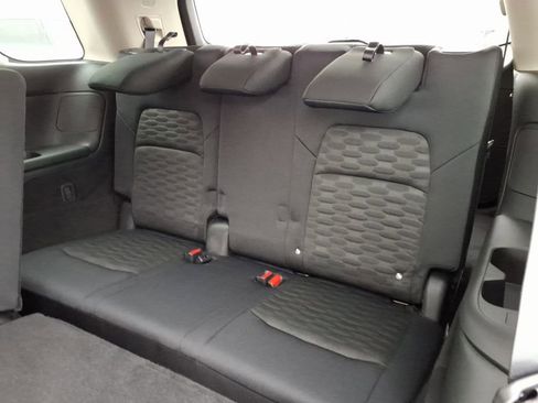 New 2026 Nissan Pathfinder SV image 30