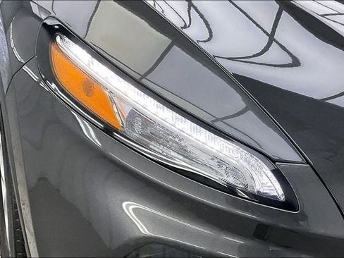 Used 2015 Jeep Cherokee Latitude w/ Cold Weather Group image 25