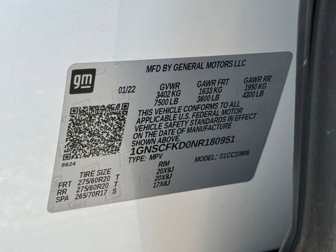 Used 2022 Chevrolet Suburban Premier RWD image 22