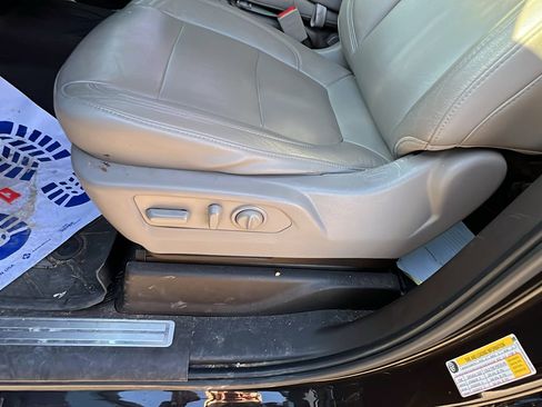 Used 2019 Chevrolet Silverado 1500 LT w/ All-Star Edition image 17