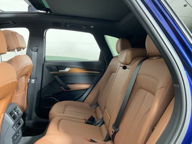 Used 2022 Audi Q5 2.0T Premium Plus AWD/4WD image 32