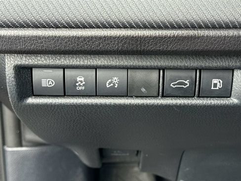 Used 2025 Toyota Camry SE FWD image 24