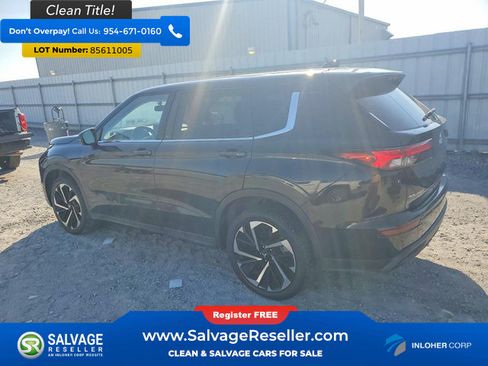 Used 2022 Mitsubishi Outlander ES AWD/4WD image 3