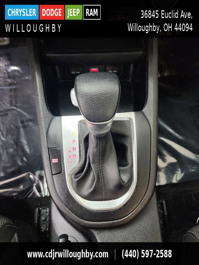 Used 2022 Kia Forte LXS FWD image 23