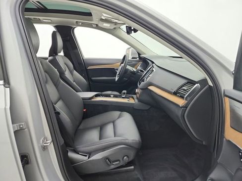 Certified 2025 Volvo XC90 T8 Plus w/ Protection Package Premier AWD/4WD image 14