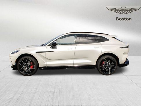 Used 2025 Aston Martin DBX 707 AWD/4WD image 3