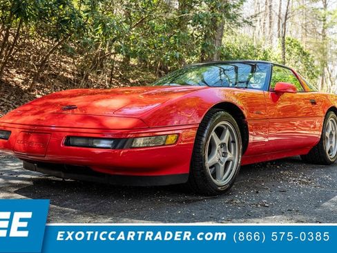 Used 1994 Chevrolet Corvette ZR1 RWD image 1