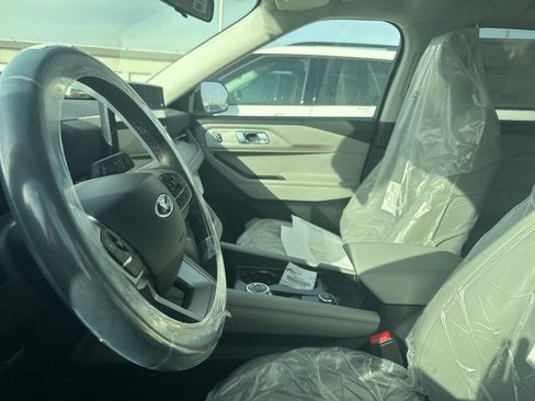 New 2026 Ford Explorer Active w/ Active Comfort Package AWD/4WD image 30