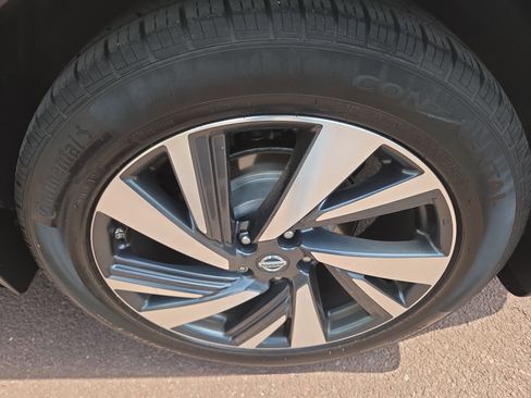 Used 2018 Nissan Murano Platinum w/ Cargo Package AWD/4WD image 10