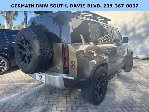 Used 2020 Land Rover Defender 110 SE image 14