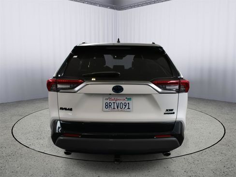 Used 2020 Toyota RAV4 XSE AWD/4WD image 6