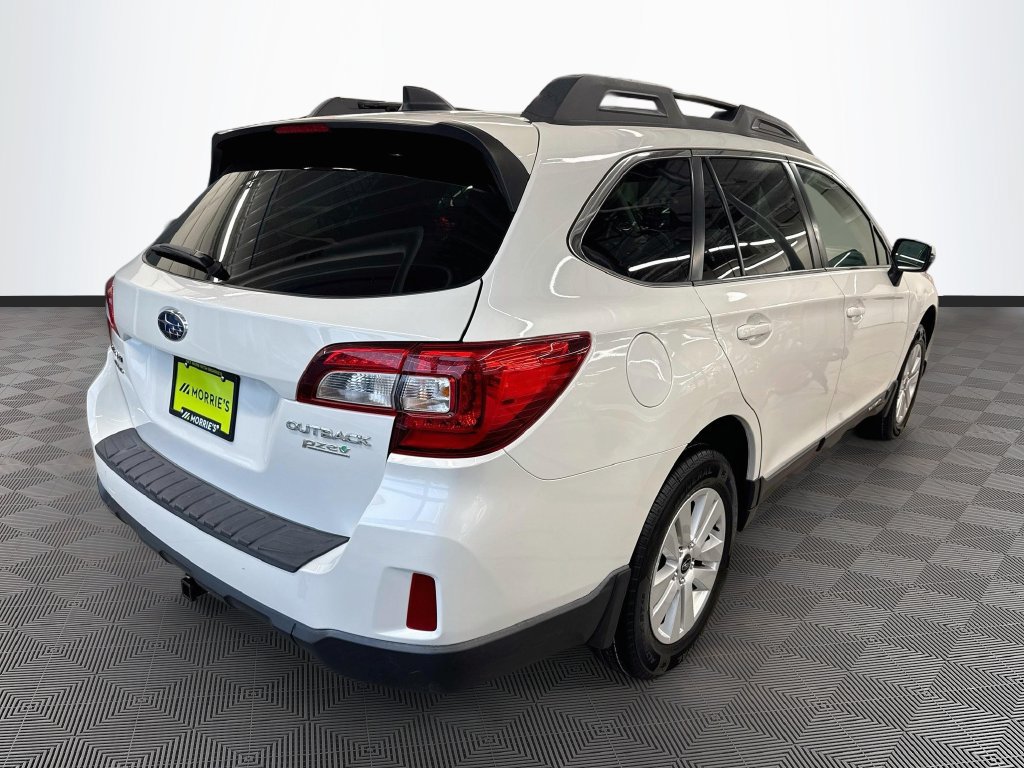 Used 2016 Subaru Outback 2.5i Premium AWD/4WD image 4