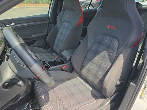 Used 2024 Volkswagen GTI SE image 16