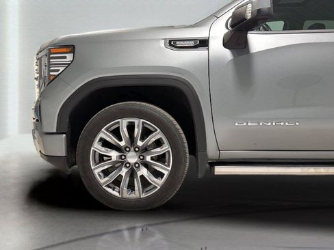 Used 2023 GMC Sierra 1500 Denali w/ Denali Reserve Package AWD/4WD image 25