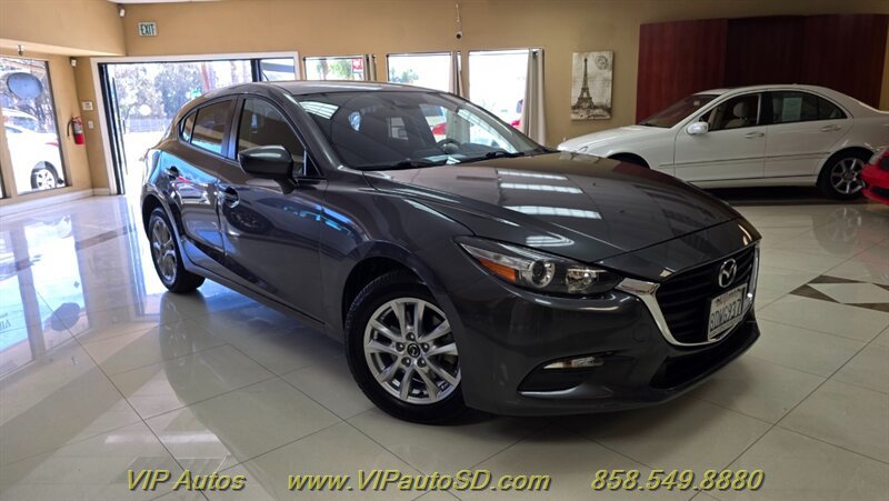 Used 2018 MAZDA MAZDA3 Sport FWD image 1