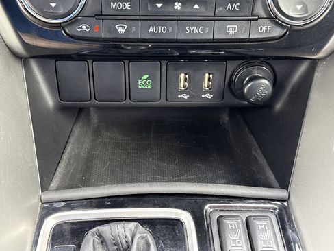 Used 2024 Mitsubishi Eclipse Cross SE AWD/4WD image 28